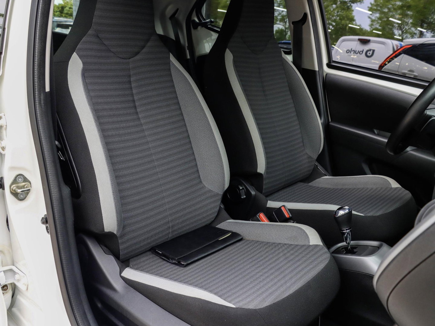 Toyota Aygo 1.0 VVT-i X-clusiv Automaat 5d