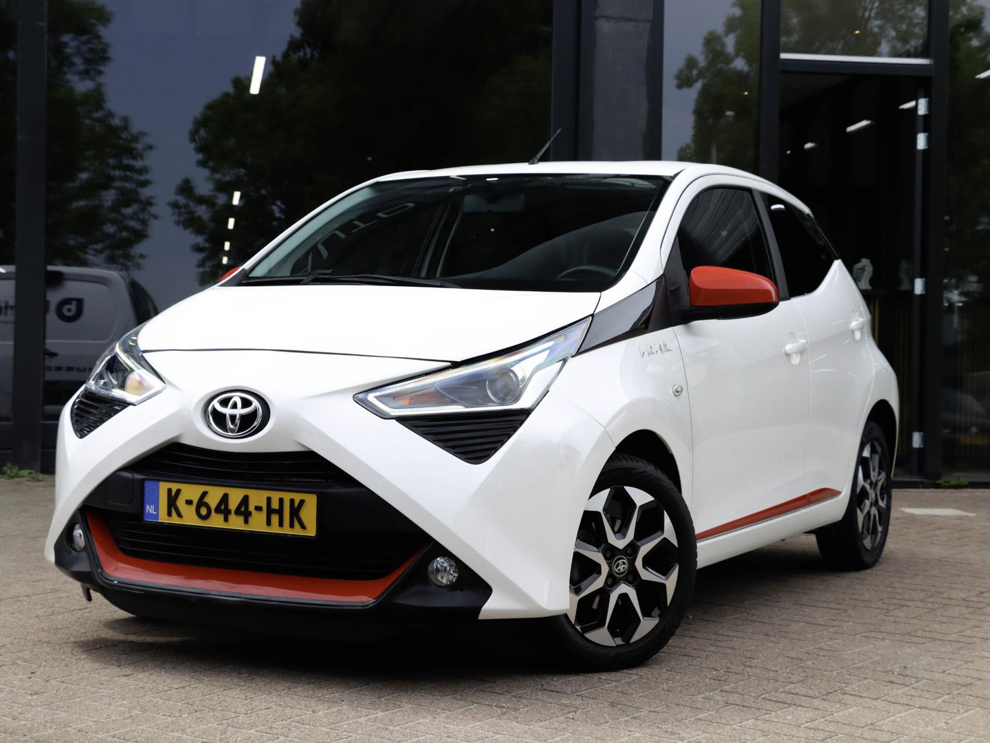 Toyota Aygo 1.0 VVT-i X-clusiv Automaat 5d