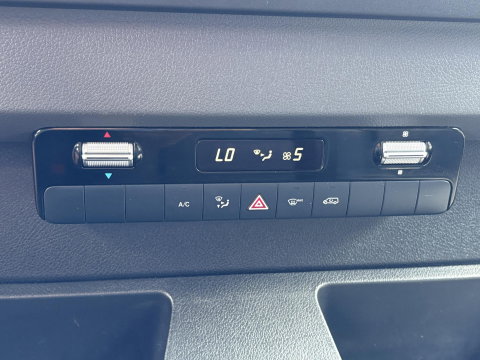 Mercedes-Benz Sprinter 319 3.0 V6 L4H2 | 4.4M LAADRUIMTE | CAMERA | LEDER | STUURWIELBEDIENING