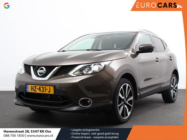Nissan QASHQAI - 1.2 Tekna Automaat Panorama dak Lederen bekleding Stoelen electrisch verstelbaar Camera 360 Trekhaak Cruise Control Lichtmetalen velgen Trekhaak