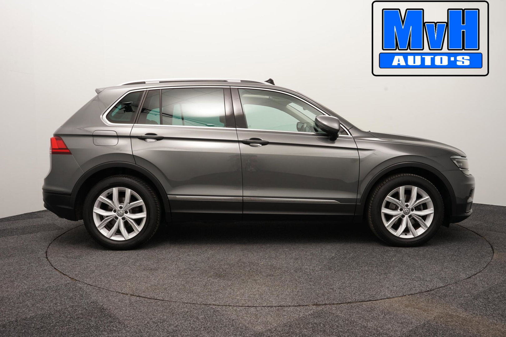 Volkswagen Tiguan 1.4 TSI ACT|PANO|MATRIX-LED|TREKH|ACC|NAP