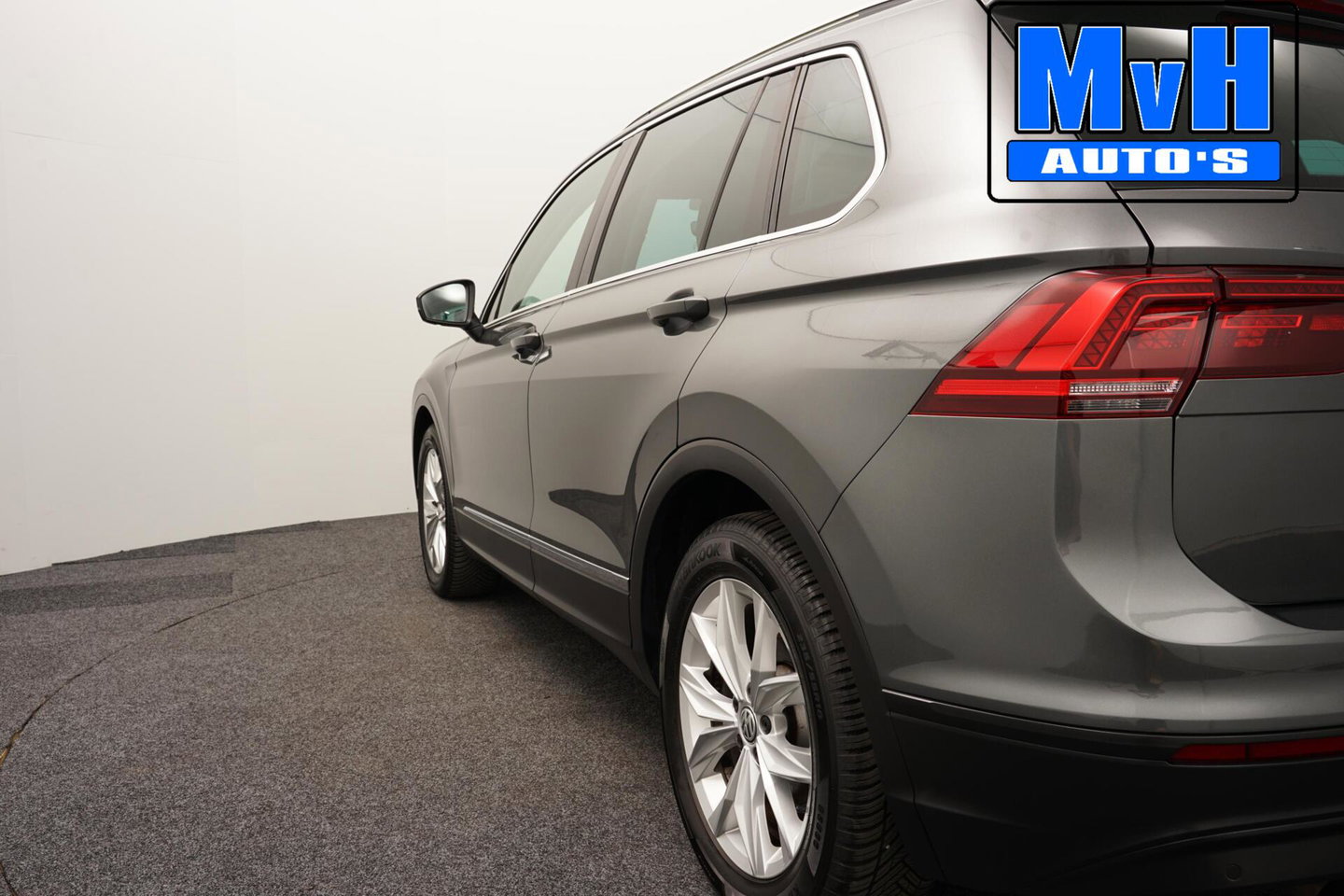 Volkswagen Tiguan 1.4 TSI ACT|PANO|MATRIX-LED|TREKH|ACC|NAP