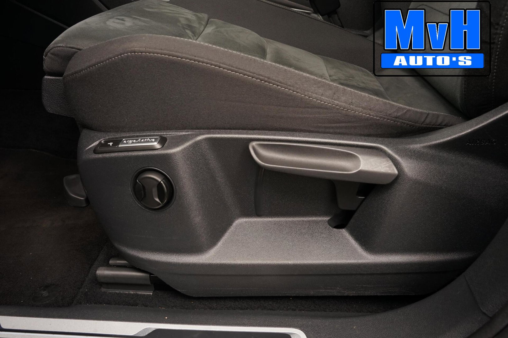Volkswagen Tiguan 1.4 TSI ACT|PANO|MATRIX-LED|TREKH|ACC|NAP