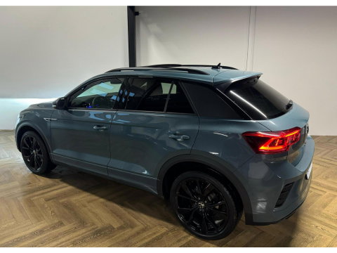 Volkswagen T-Roc 1.5 TSI R-Line Business PANO KEYLESS