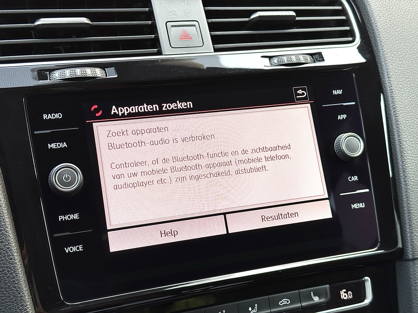 Volkswagen Golf 2.0 TSI GTI TCR | Performance Pack | 290 PK! | Panoramdak | Rijmodus | Dodehoeksensor | Lane Assist | Navigatie | Stoelverwarming | Adaptieve Cruise Control | LED | DAB | Keyless Entry / Go |