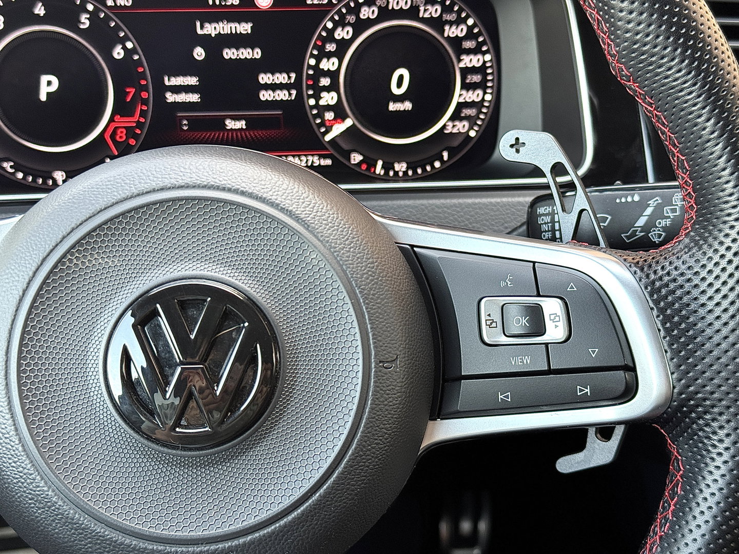 Volkswagen Golf 2.0 TSI GTI TCR | Performance Pack | 290 PK! | Panoramdak | Rijmodus | Dodehoeksensor | Lane Assist | Navigatie | Stoelverwarming | Adaptieve Cruise Control | LED | DAB | Keyless Entry / Go |