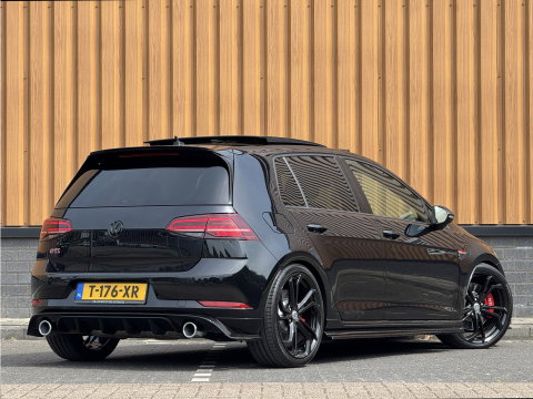 Volkswagen Golf 2.0 TSI GTI TCR | Performance Pack | 290 PK! | Panoramdak | Rijmodus | Dodehoeksensor | Lane Assist | Navigatie | Stoelverwarming | Adaptieve Cruise Control | LED | DAB | Keyless Entry / Go |