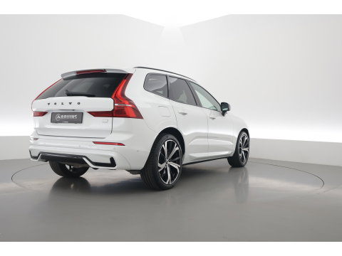 Volvo XC60 2.0 T8 Plug-in hybrid AWD Plus Dark | 455 PK |Luchtvering |  Sportstoelen | Zwarte hemel | 360 camera |
