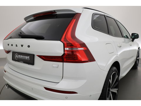 Volvo XC60 2.0 T8 Plug-in hybrid AWD Plus Dark | 455 PK |Luchtvering |  Sportstoelen | Zwarte hemel | 360 camera |