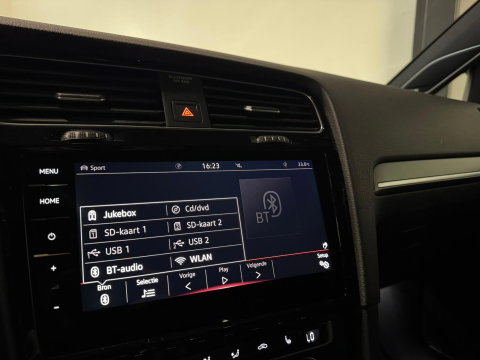 Volkswagen Golf 2.0 TSI GTI TCR PANO KEYLESS