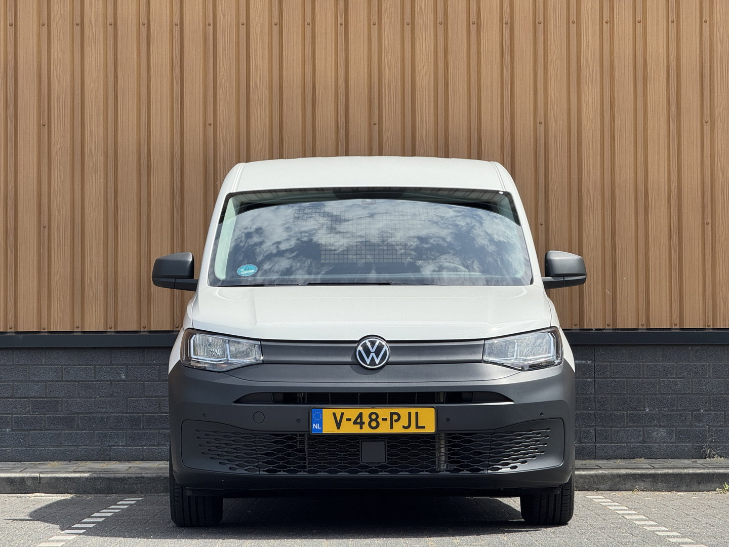 Volkswagen Caddy Cargo 2.0 TDI Trend | Achterklep | Stoelverwarming | Camera | Airconditioning | Bluetooth | DAB+ | Multifunctioneel Stuurwiel | Parkeersensoren |