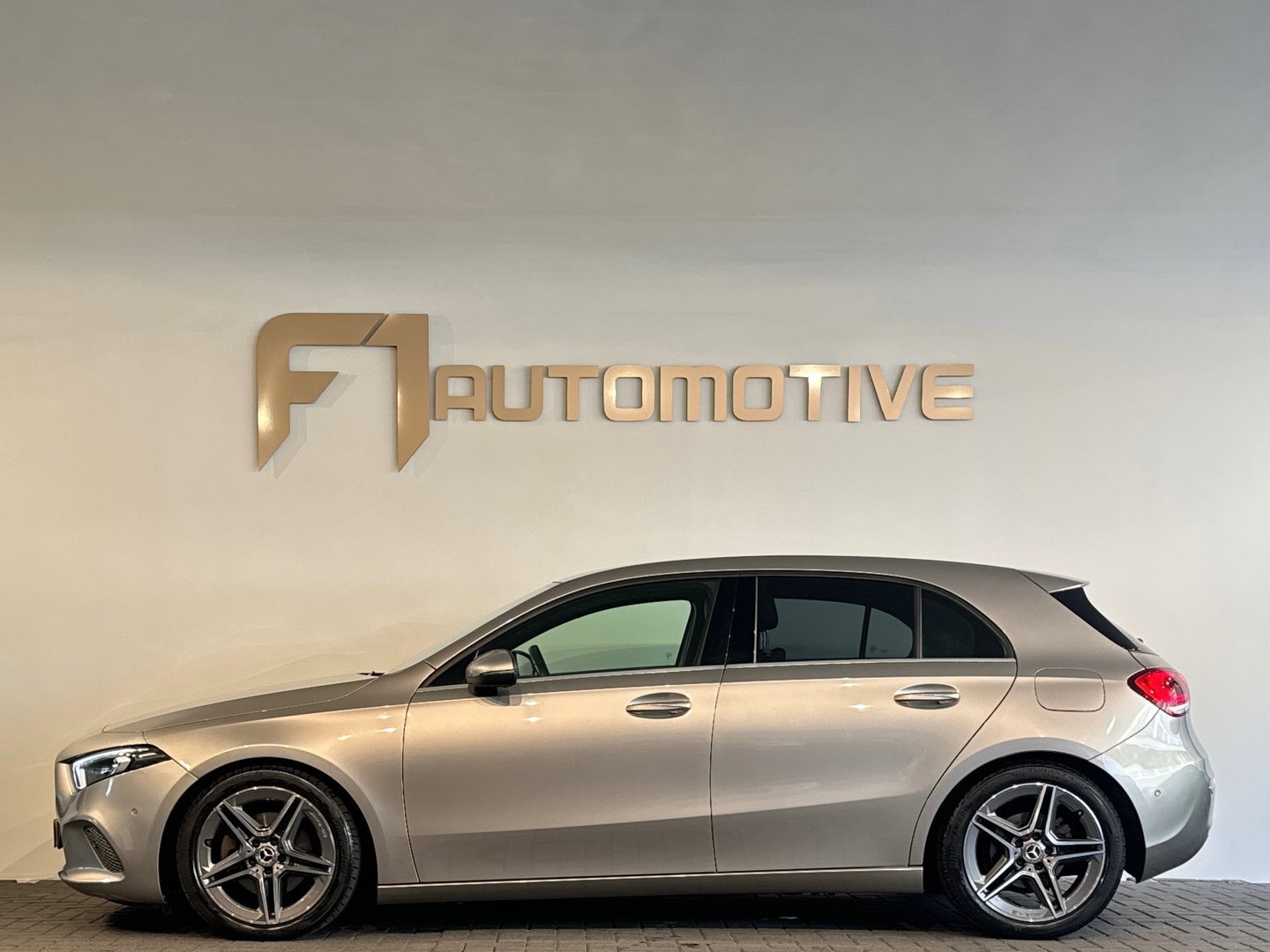 Mercedes-Benz A-Klasse 200 Business Solution NAP|Camera|Lane