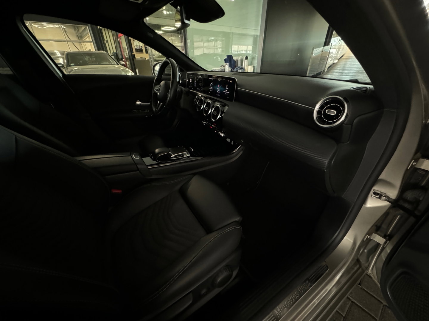 Mercedes-Benz A-Klasse 200 Business Solution NAP|Camera|Lane