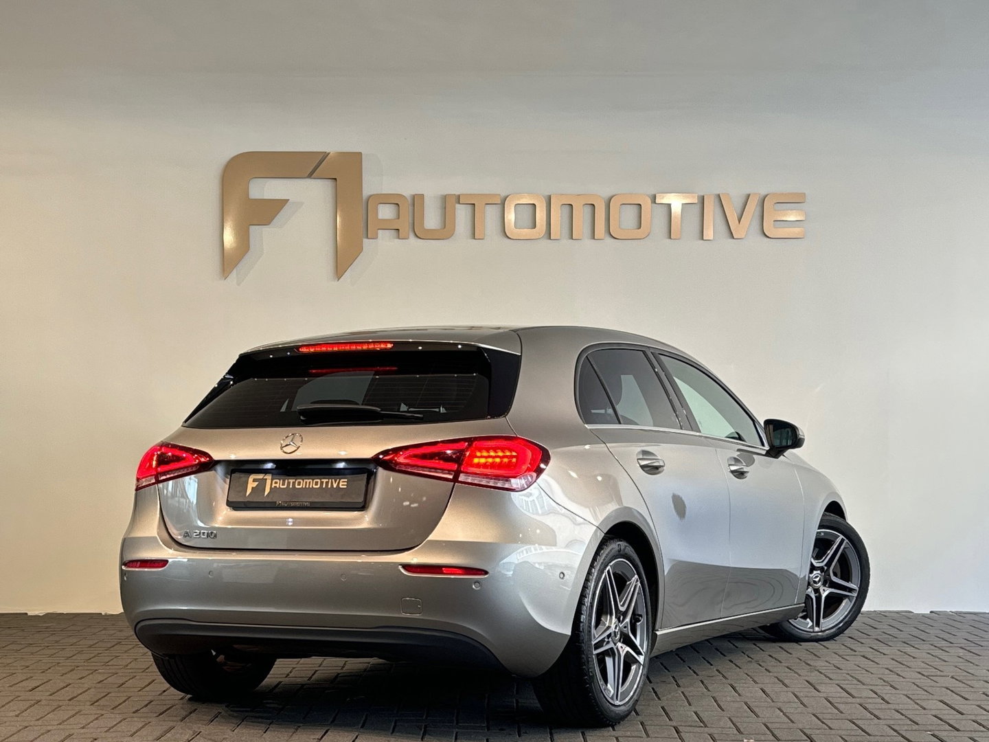 Mercedes-Benz A-Klasse 200 Business Solution NAP|Camera|Lane