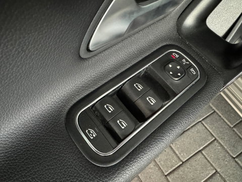 Mercedes-Benz A-Klasse 200 Business Solution NAP|Camera|Lane