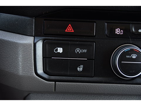MAN TGE 3.180 2.0 L3H2 PB Edition Camera, Cruise, Carplay, LED, Clima, Stoelverwarming, Trekhaak, Standkachel, Uniek!