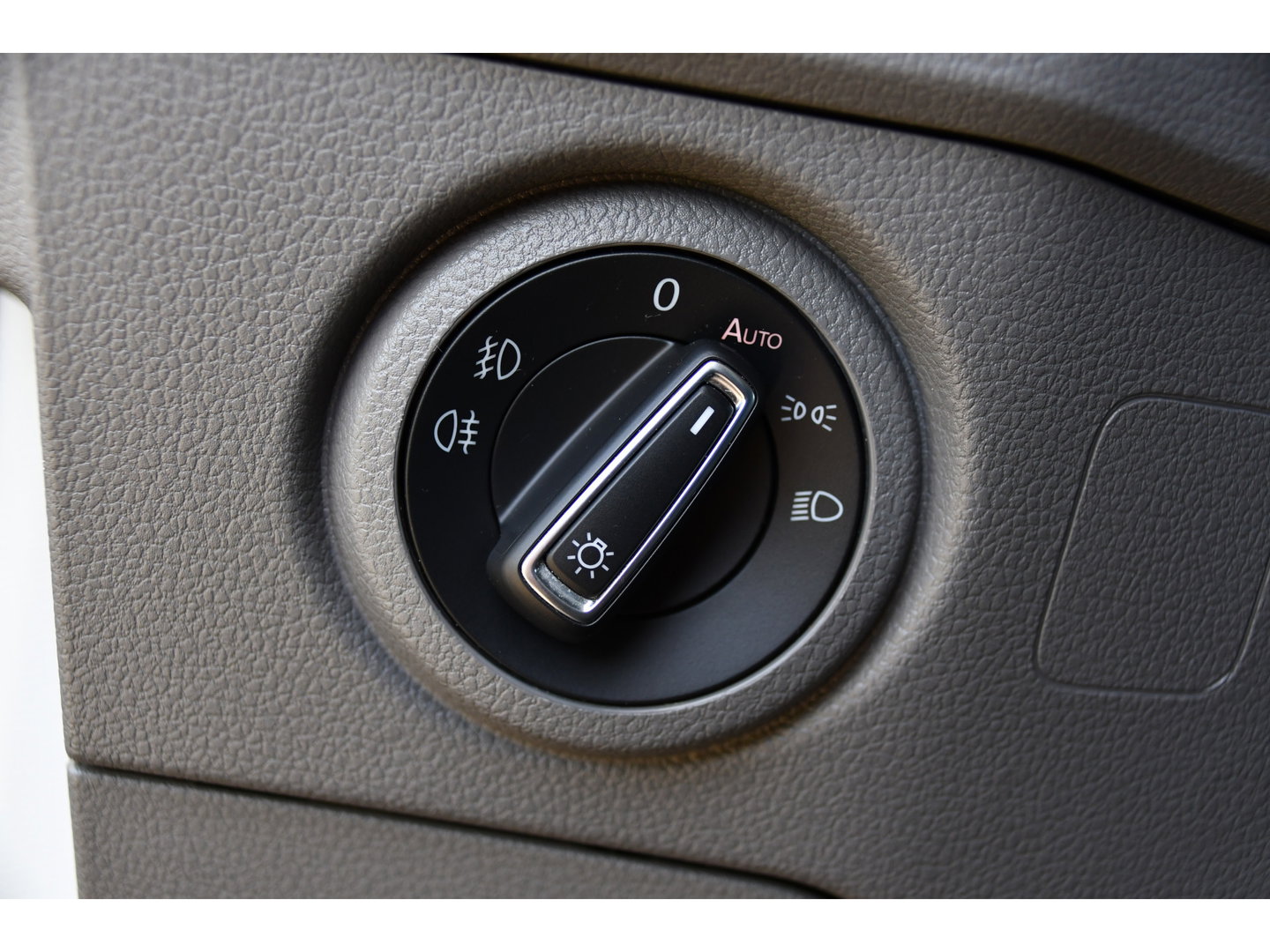 MAN TGE 3.180 2.0 L3H2 PB Edition Camera, Cruise, Carplay, LED, Clima, Stoelverwarming, Trekhaak, Standkachel, Uniek!