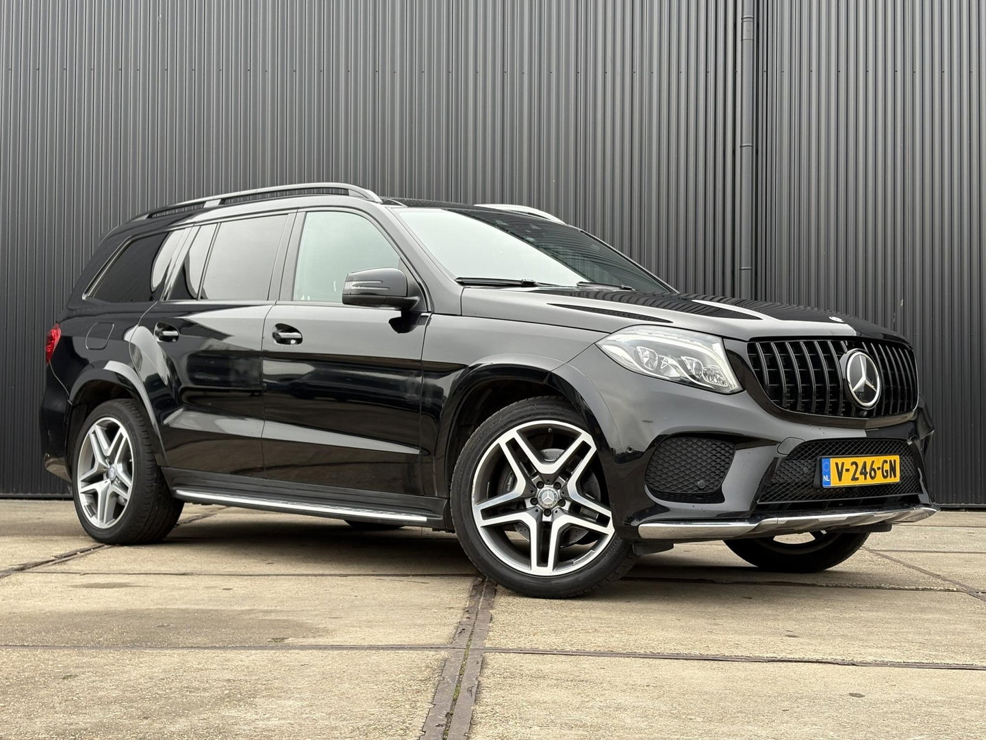 Mercedes-Benz GLS 350 d 4MATIC MARGE | AMG | AIRMATIC | 3500KG | 4x4 | GRIJS KENTEKEN |