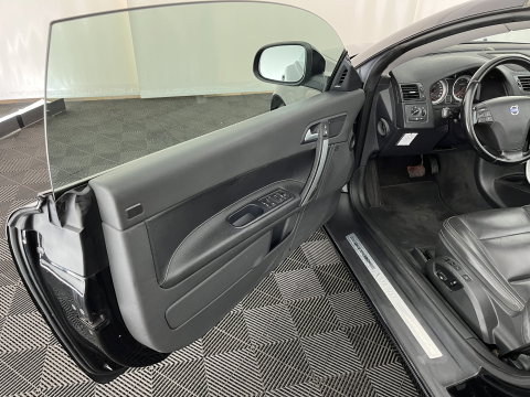 Volvo C70 Convertible 2.0 D3 Summum Plus Line Aut *LEATHER | XENON | MEMORY-PACK | CRUISE | PDC | TOWBAR | AIRSCARF | NAVI-FULLMAP | HEATED-COMFORTSEATS | 18''ALU*