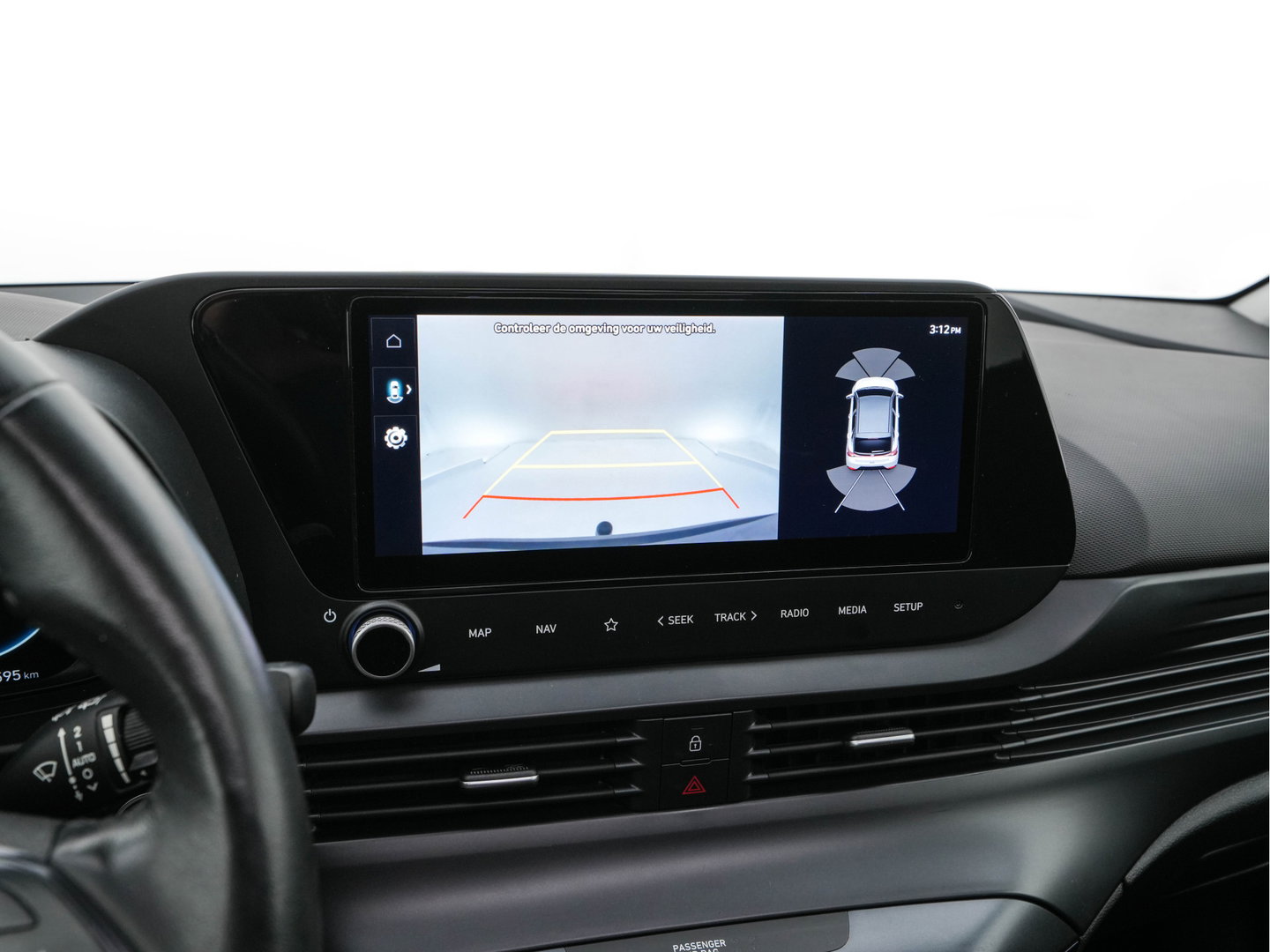 Hyundai Bayon 1.0 T-GDI Premium Sky MHEV (INCL-BTW) *PANO | ADAPTIVE-CRUISE | FULL-LED | BOSE-SOUND | BLINDSPOT | DIGI-COCKPIT | HEATED-SPORTSEATS | CAMERA | DAB | KEYLESS | PRIVACYGLASS | TOWBAR | 16''ALU*