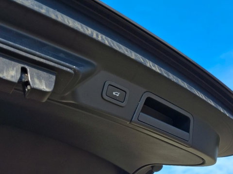 Land Rover Range Rover Velar 2.0 I4 AWD SE MARGE | PANO | CRUISE | DIGITAL COCKPIT | LEER | EXPORT 18850