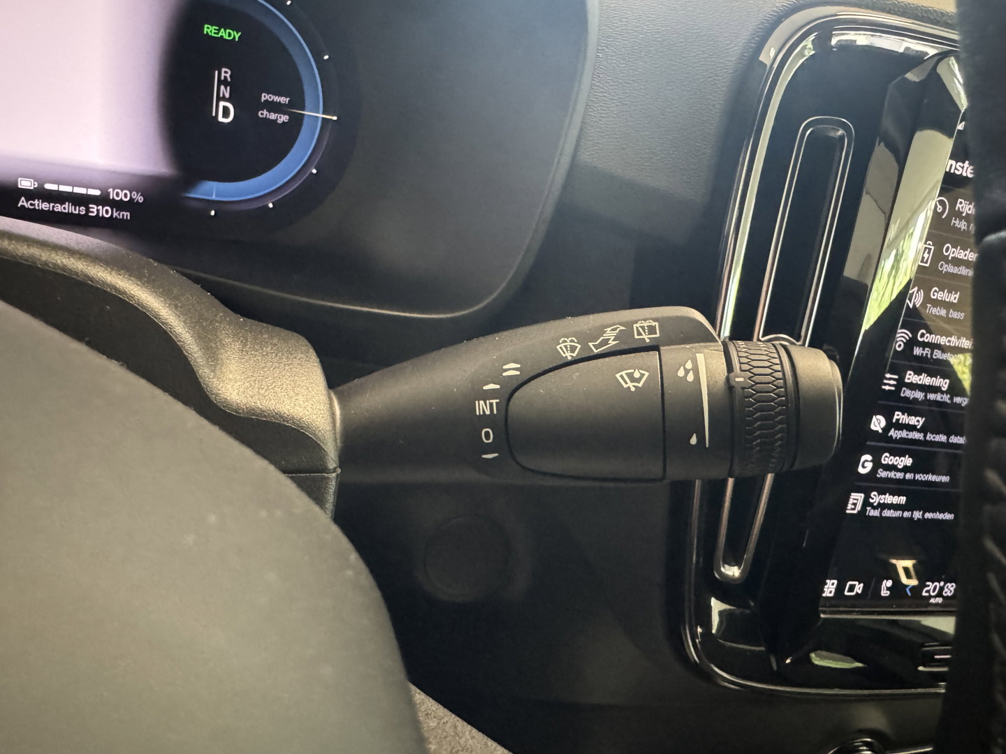 Volvo XC40 Recharge Core