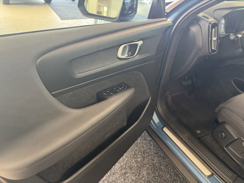 Volvo XC40 Recharge Core