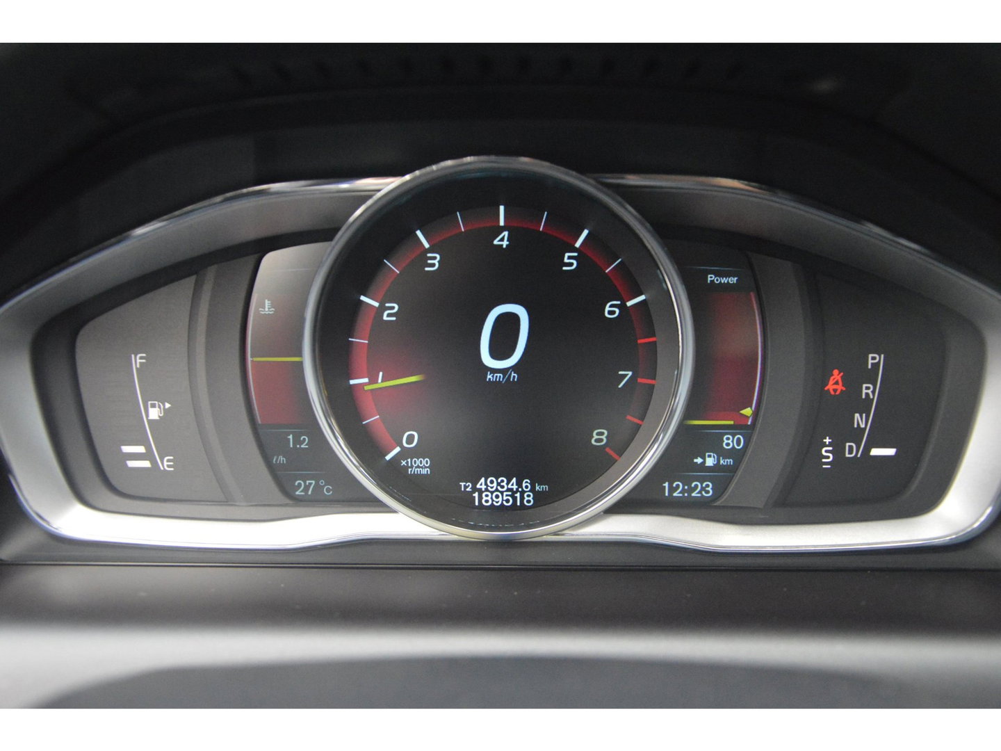 Volvo XC60 T5 FWD Summum | Leer | Dealer onderhouden | Stoelverwarming | Automaat | Cruise Control | All-Seasons |