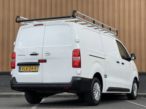 Opel Vivaro 1.5 CDTI L2H1 Selection | Cruise Control | Parkeersensoren | Apple Carplay | Android Auto | Dodehoek Sensor |
