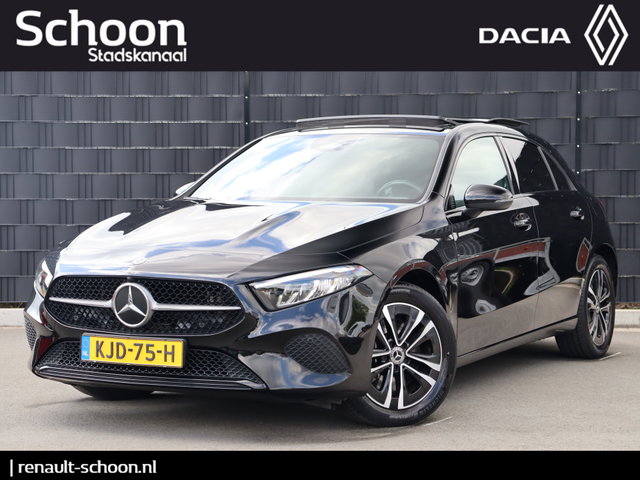 Mercedes-Benz A-Klasse - 250 e Business Line PHEV | Pano | Trekhaak | Camera | Stoelverwarming | Carplay