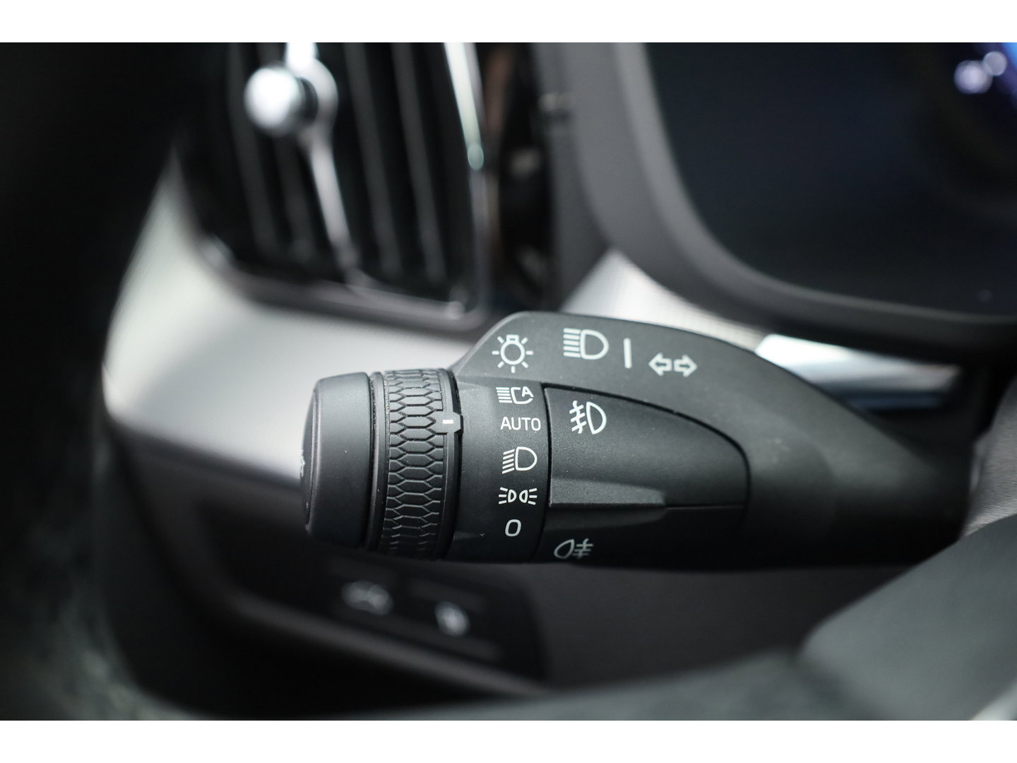 Volvo XC60 2.0 T8 Plug-in-hybrid AWD Polestar Engineered | Long Range | Trekhaak | Öhlins | 360 camera | Head-up | Zwarte Hemel | Rijklaar |