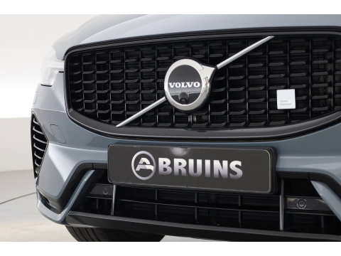 Volvo XC60 2.0 T8 Plug-in-hybrid AWD Polestar Engineered | Long Range | Trekhaak | Öhlins | 360 camera | Head-up | Zwarte Hemel | Rijklaar |