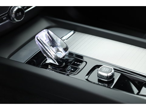 Volvo XC60 2.0 T8 Plug-in-hybrid AWD Polestar Engineered | Long Range | Trekhaak | Öhlins | 360 camera | Head-up | Zwarte Hemel | Rijklaar |