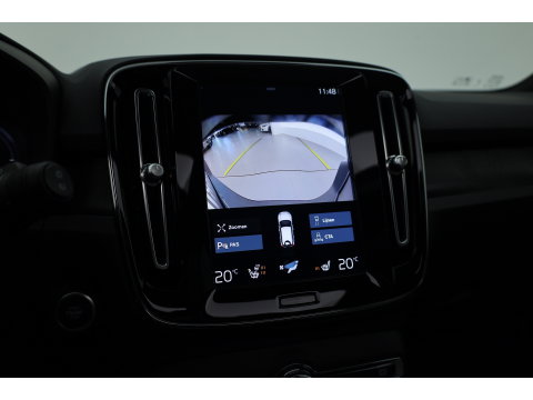 Volvo XC40 1.5 T4 Plug-in hybrid Plus Bright | 211 PK | Facelift | 11-2023| Pano-dak | Tailored Wool | Elek. stoelen | Adap. Cruise | Dodehoek |