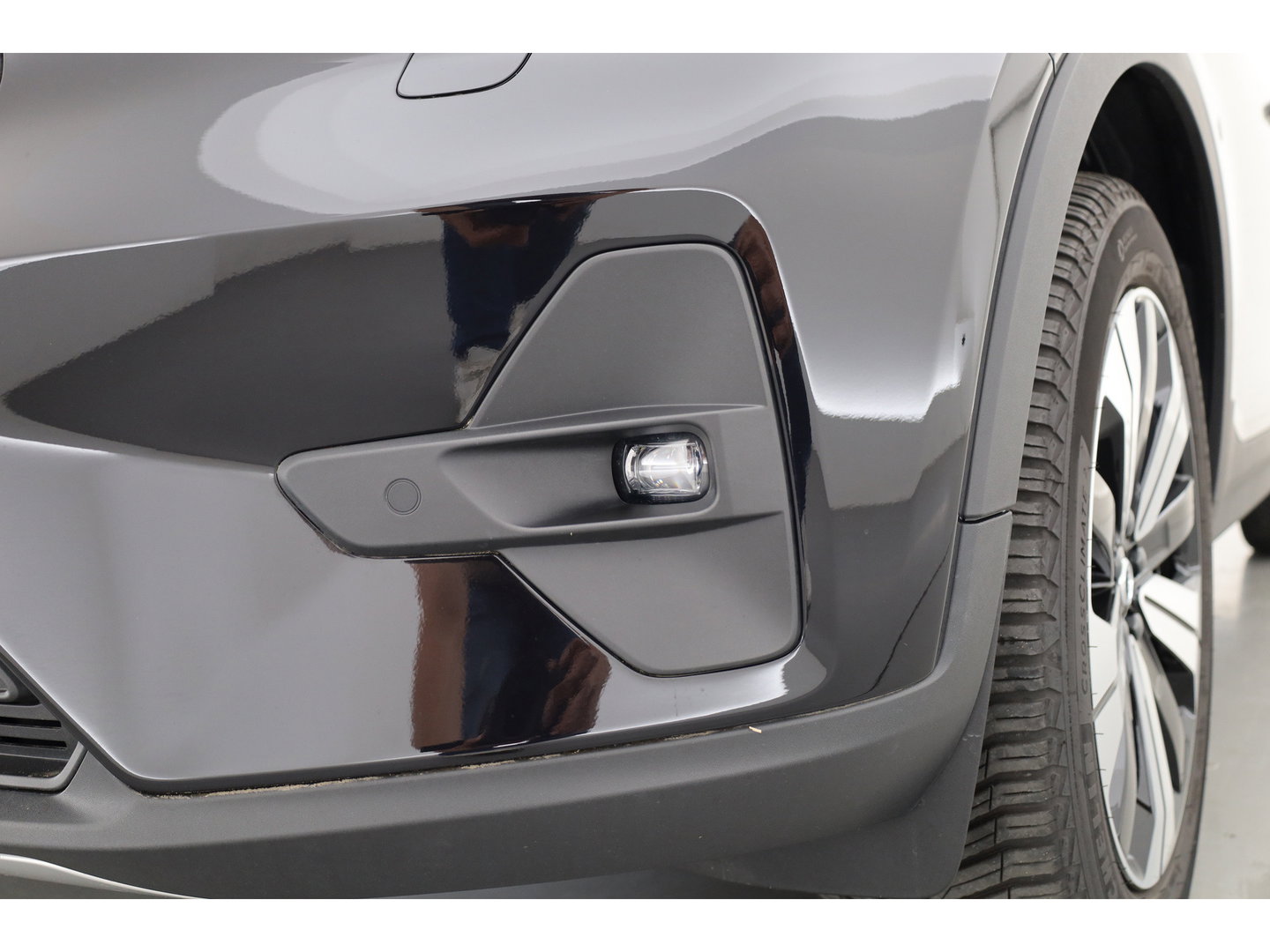 Volvo XC40 1.5 T4 Plug-in hybrid Plus Bright | 211 PK | Facelift | 11-2023| Pano-dak | Tailored Wool | Elek. stoelen | Adap. Cruise | Dodehoek |