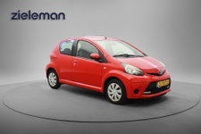 Toyota Aygo - 1.0 VVT-i Acces 5 Deurs - Airco, Navi