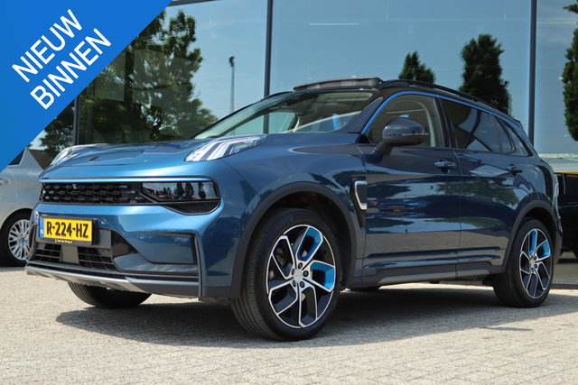 Lynk & Co 01 - 1.5 | PANO | TREKHAAK | 360 CAMERA | CARPLAY | INFINITY SOUND | FULL-LED | KEY-LESS