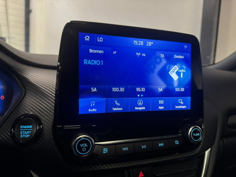 Ford Puma 1.0 EcoBoost Hybrid ST-Line X PANO KEYLESS CAM