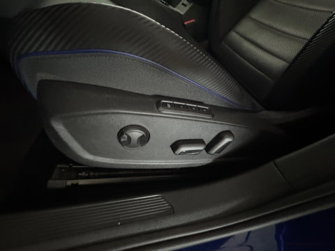 Volkswagen Golf 2.0 TSI R 4M Performance Pano|Memory|HuD|333