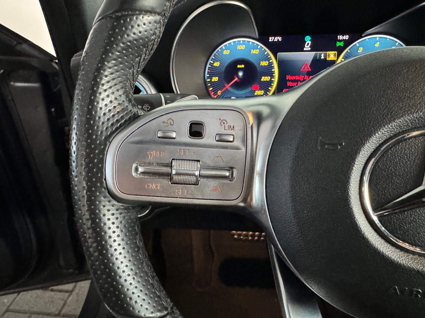 Mercedes-Benz C-Klasse 300 AMG Pano|Memory|Burmester|HuD|Cam