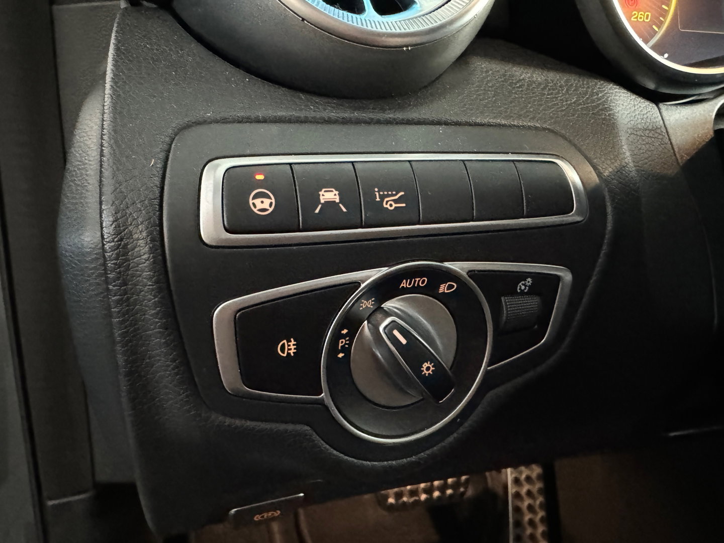 Mercedes-Benz C-Klasse 300 AMG Pano|Memory|Burmester|HuD|Cam