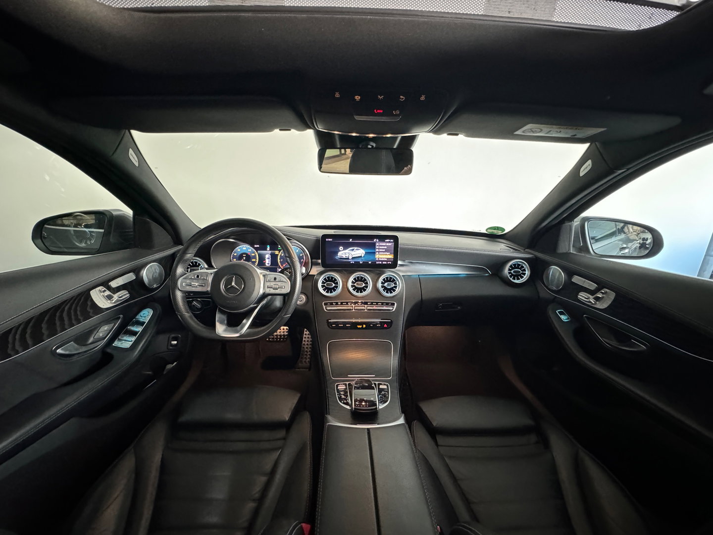 Mercedes-Benz C-Klasse 300 AMG Pano|Memory|Burmester|HuD|Cam