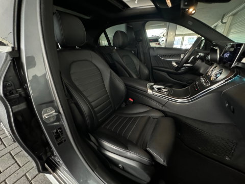 Mercedes-Benz C-Klasse 300 AMG Pano|Memory|Burmester|HuD|Cam