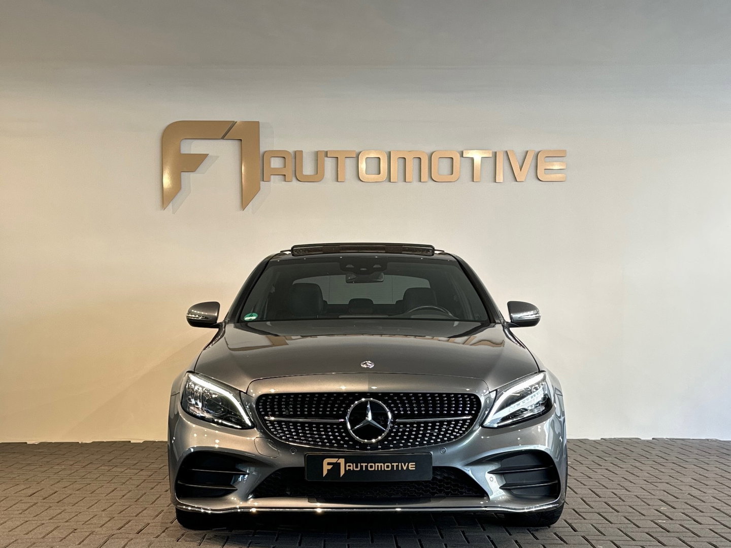 Mercedes-Benz C-Klasse 300 AMG Pano|Memory|Burmester|HuD|Cam