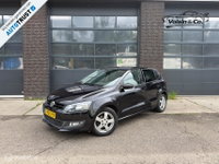 Volkswagen Polo - 1.2 Style Carplay Stoelverwarming Navigatie
