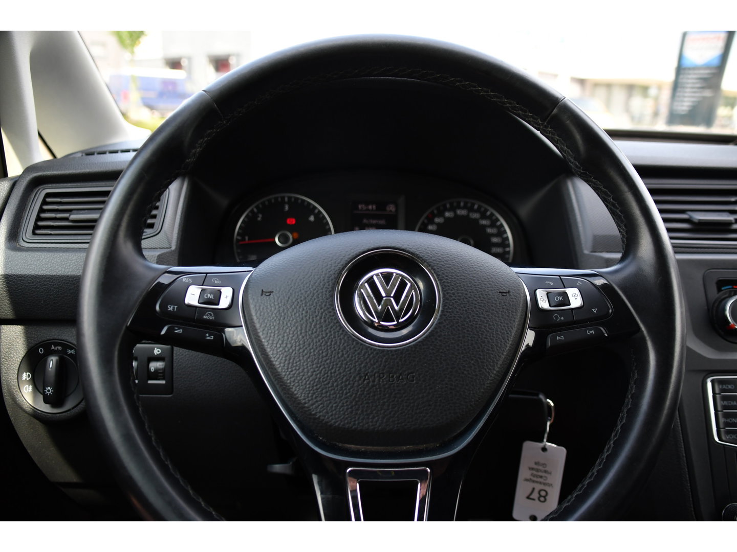 Volkswagen Caddy 2.0 TDI L1H1 PB Edition Cruise, Carplay, Sensoren, 185pk, Multimedia, Airco, Lederen stuur, Uniek!