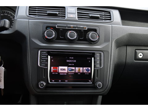 Volkswagen Caddy 2.0 TDI L1H1 PB Edition Cruise, Carplay, Sensoren, 185pk, Multimedia, Airco, Lederen stuur, Uniek!