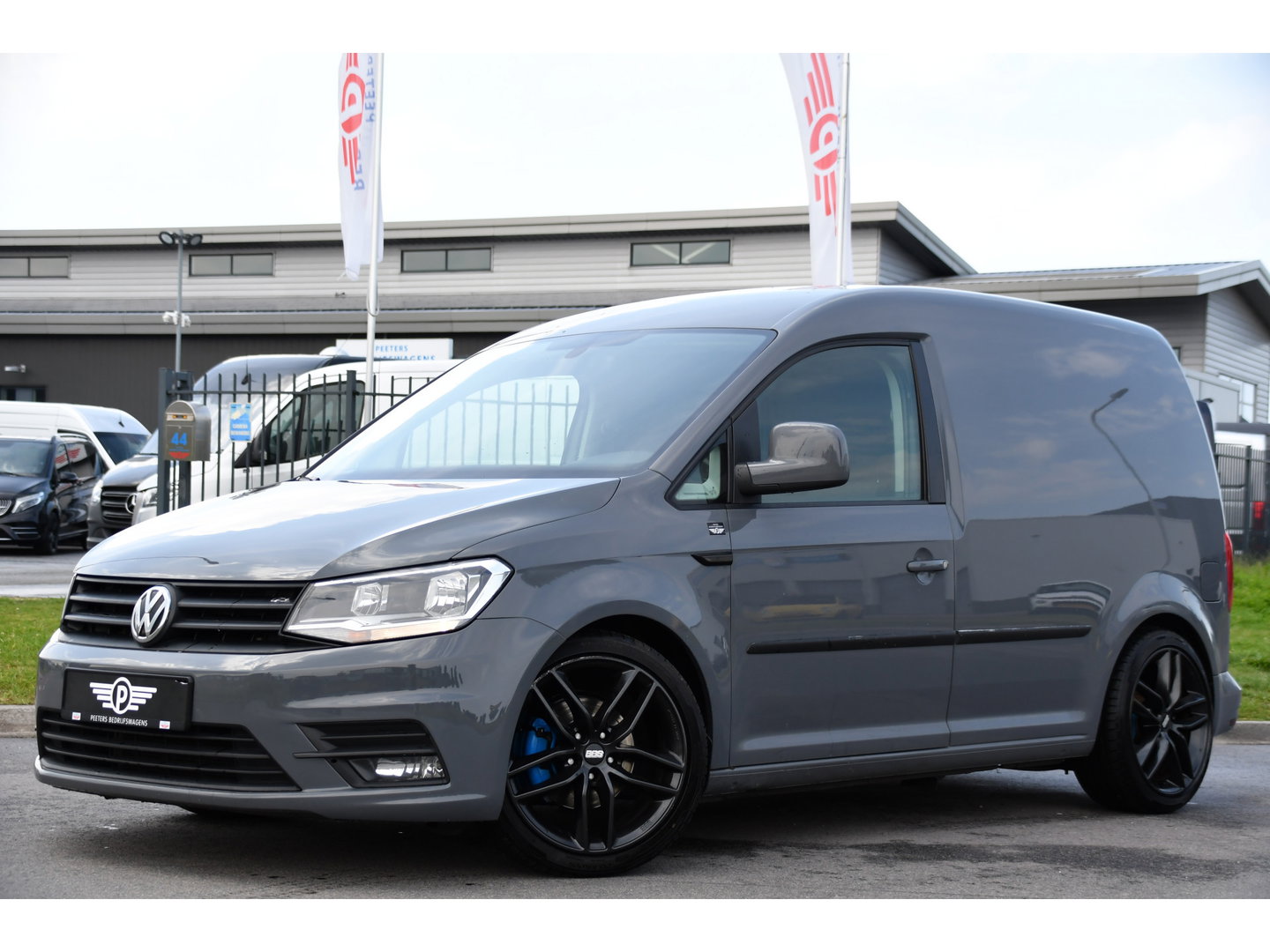 Volkswagen Caddy 2.0 TDI L1H1 PB Edition Cruise, Carplay, Sensoren, 185pk, Multimedia, Airco, Lederen stuur, Uniek!