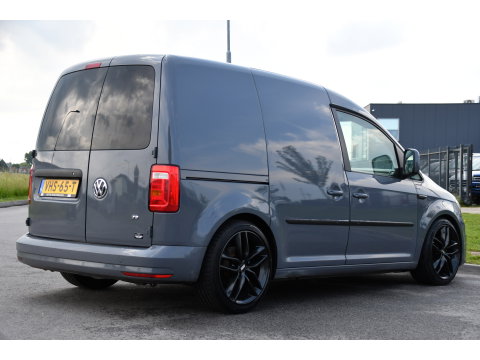 Volkswagen Caddy 2.0 TDI L1H1 PB Edition Cruise, Carplay, Sensoren, 185pk, Multimedia, Airco, Lederen stuur, Uniek!