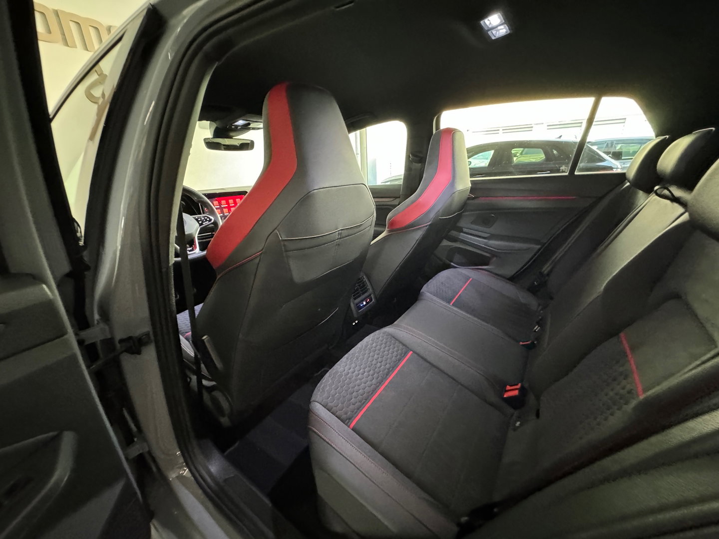 Volkswagen Golf 2.0 TSI GTI Clubsport 45 Jahre Akrapovic|H/K
